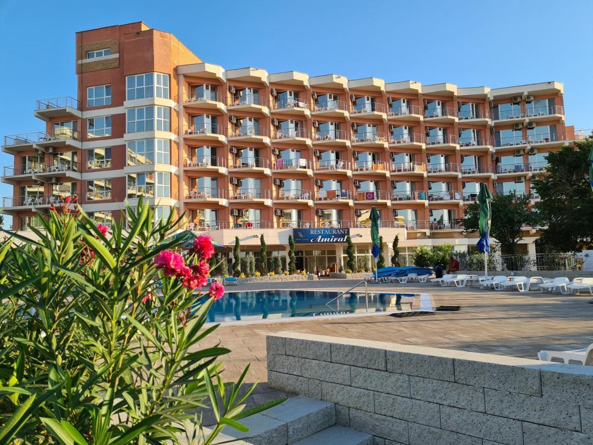 Hotel Amiral Mamaia Exterior foto