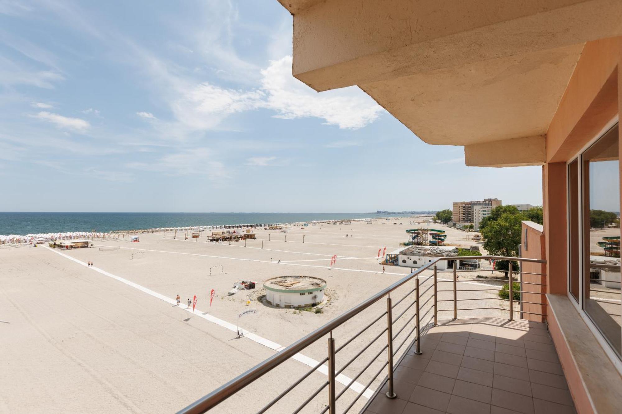 Hotel Amiral Mamaia Exterior foto