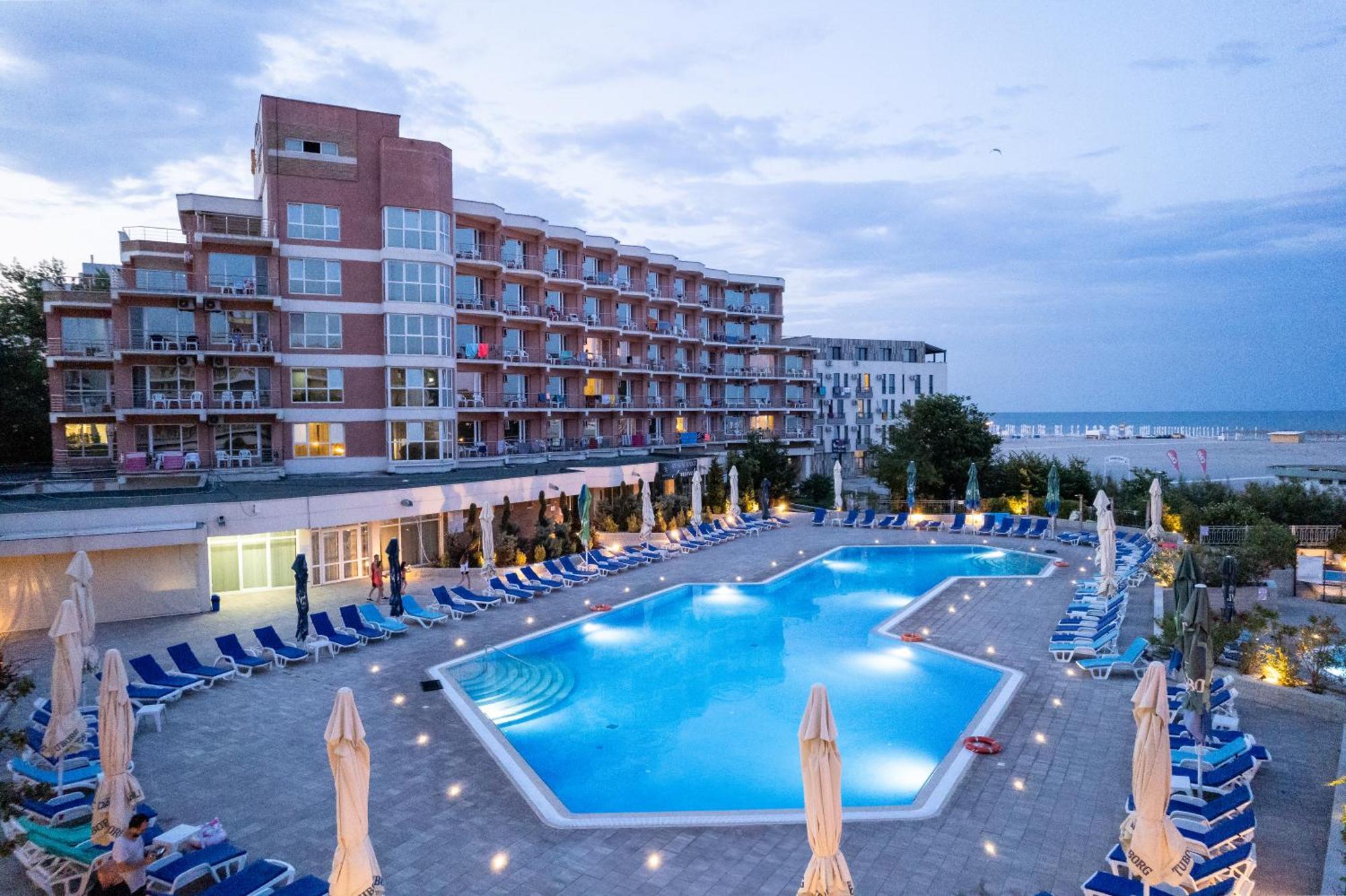 Hotel Amiral Mamaia Exterior foto